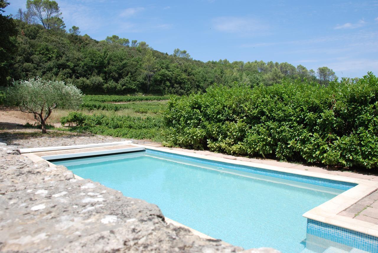 Le Domaine Saint Martin Bed and Breakfast Flassans-sur-Issole Eksteriør billede