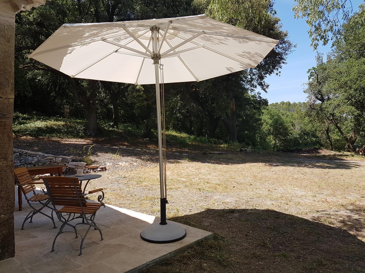 Le Domaine Saint Martin Bed and Breakfast Flassans-sur-Issole Eksteriør billede